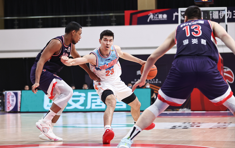 KAIYUNAPP下载包含从费耶诺德转会期队长鼓劲到费耶诺德篮板制胜备战NBA总决赛，赛后广州队豪取连胜——德国杯节点到来的词条