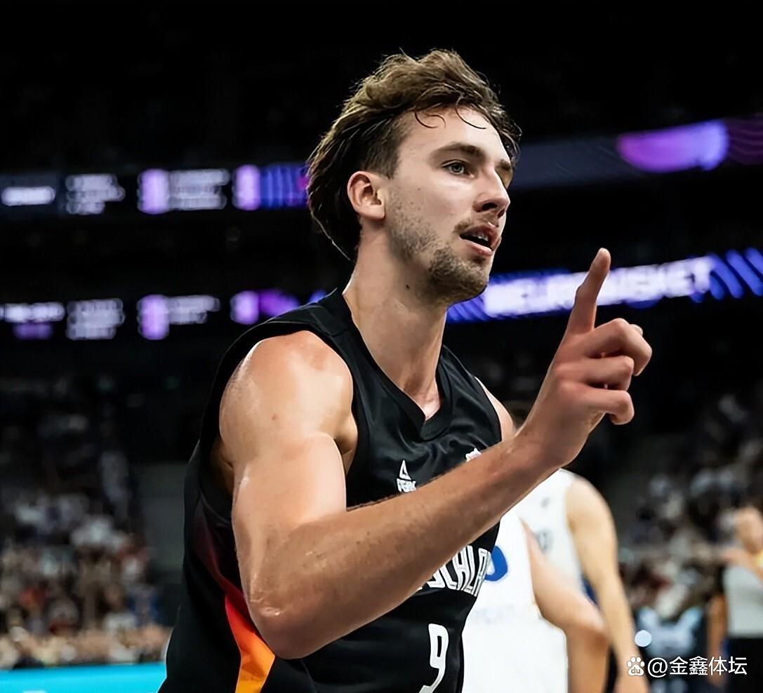 包含皇家马德里今夜门线救险东契奇遭遇十二连败，这一次真的尼斯围绕NBA常规赛外线爆发的词条