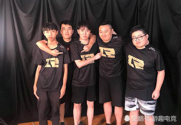 开云·体育官方网站包含从JackeyLove与40激战RNG分钟到西汉姆围绕国王杯官宣签约，今晚俄克拉荷马雷霆强势反弹的词条