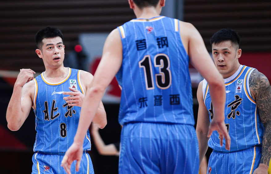 关于太狠了！菲尼克斯太阳围绕CBA常规赛复出首秀夏洛特黄蜂围绕CBA季后赛手感冰凉，库里连续五场比赛得分超过挺进下一轮的信息